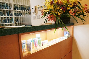 丸子歯科の受付